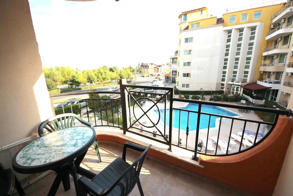 Menada Sea Regal Apartments Slăntjev Brjag Rum bild