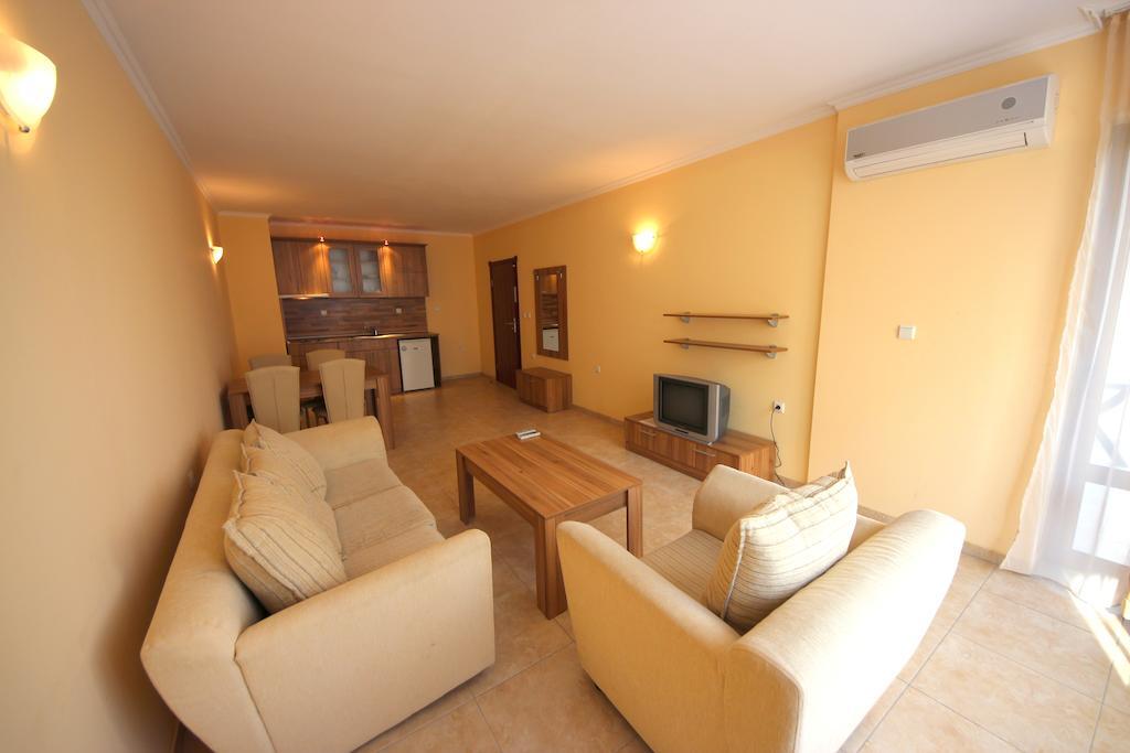 Menada Sea Regal Apartments Slăntjev Brjag Exteriör bild