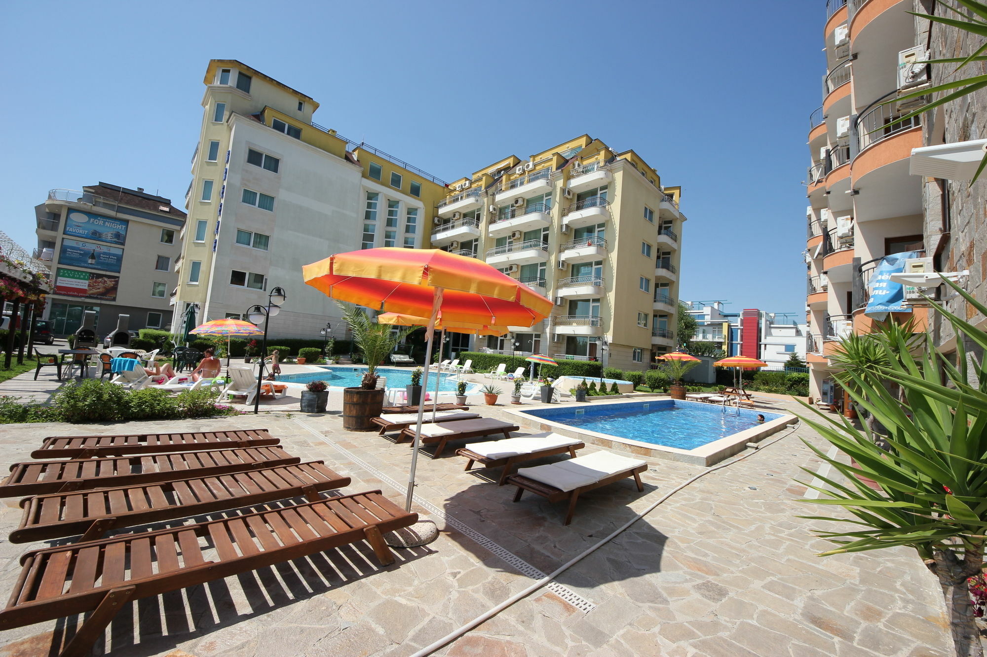 Menada Sea Regal Apartments Slăntjev Brjag Exteriör bild
